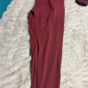 HALARA evening red tummy control Leggings